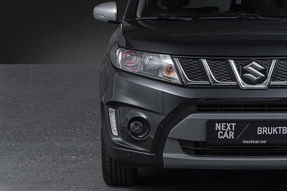 Suzuki Vitara 3 of 29