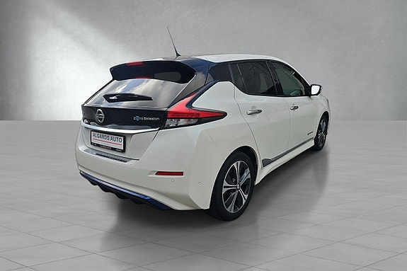 Nissan Leaf 5 of 5