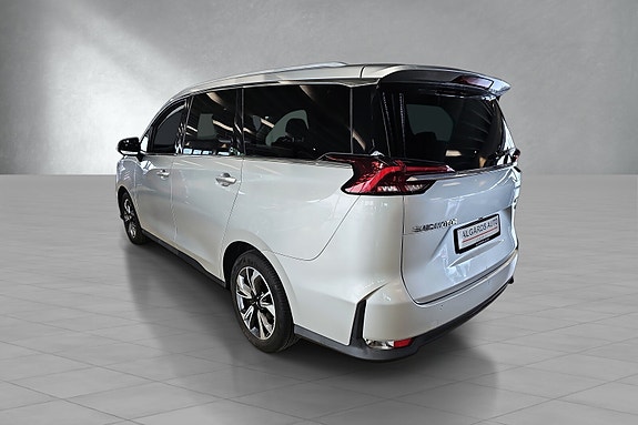 Maxus Euniq 5 6 of 16