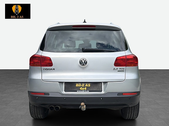 Volkswagen Tiguan 4 of 5