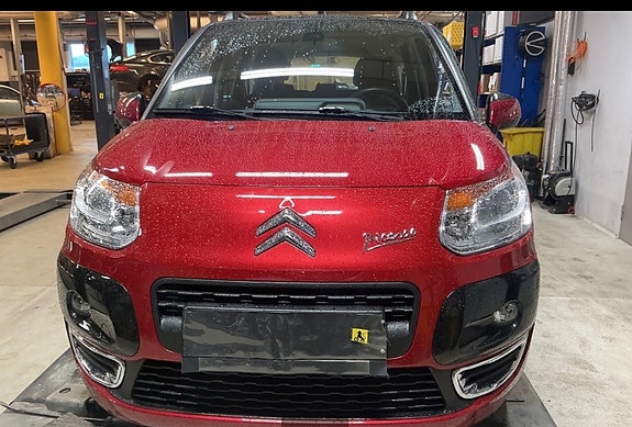 Citroen C3 Picasso 2 of 5