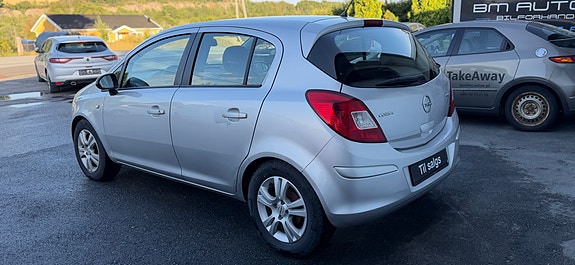 Opel Corsa 8 of 13