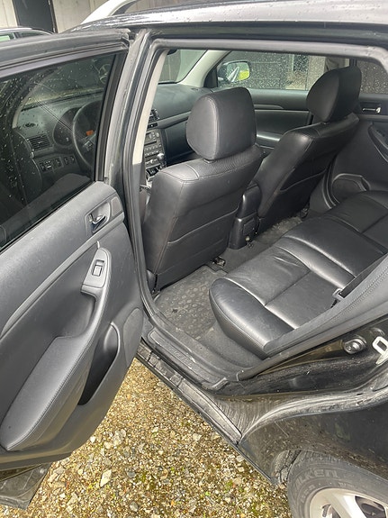 Toyota Avensis 10 of 11