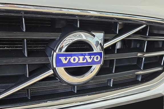 Volvo V40 18 of 30