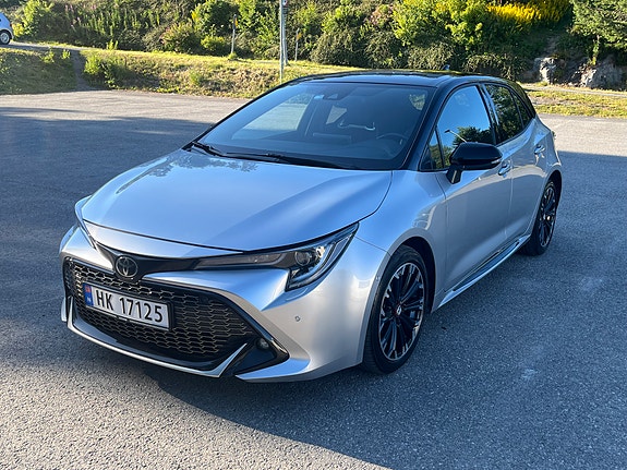 Toyota Corolla 4 of 12