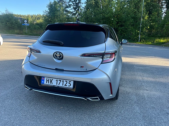 Toyota Corolla 5 of 12