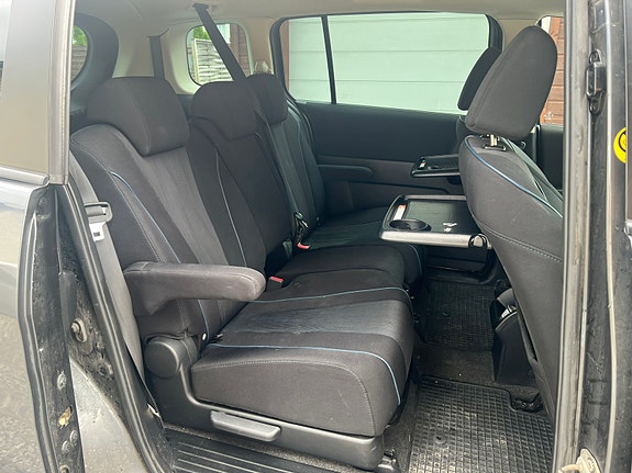 Mazda 5 25 of 30