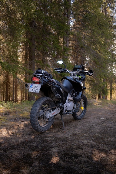 BMW F 650 Funduro 10 of 13