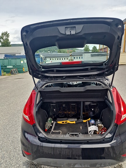 Ford Fiesta 8 of 8