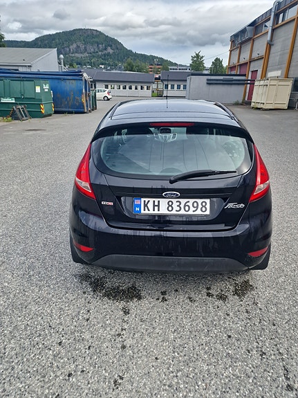 Ford Fiesta 3 of 8