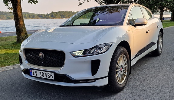 Jaguar I-PACE 5 of 19