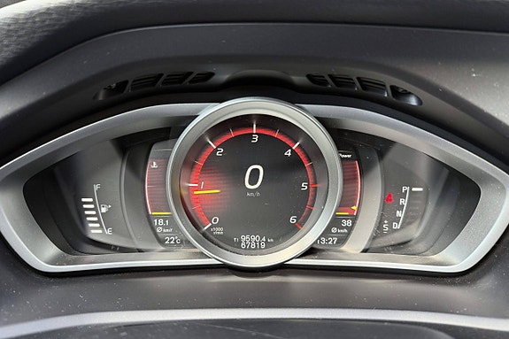 Volvo V40 Cross Country 19 of 20