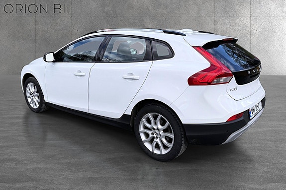 Volvo V40 Cross Country 11 of 20