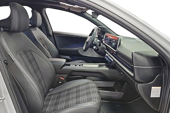 Hyundai Ioniq 6 23 of 25