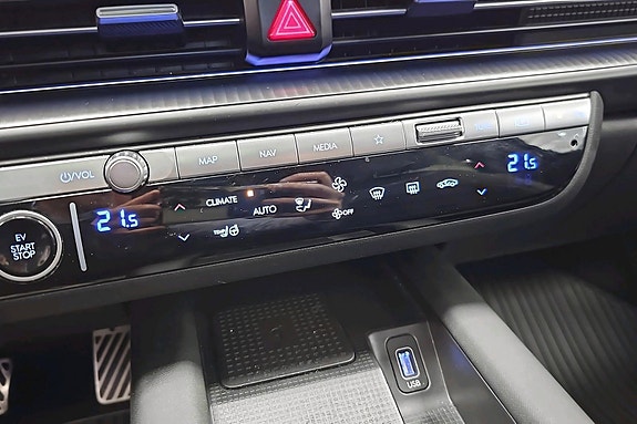 Hyundai Ioniq 6 15 of 25