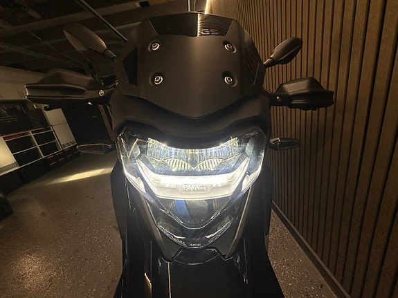 BMW G 310 GS 11 of 12