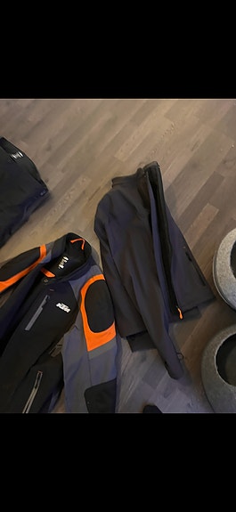 KTM 125 Duke 10 of 11