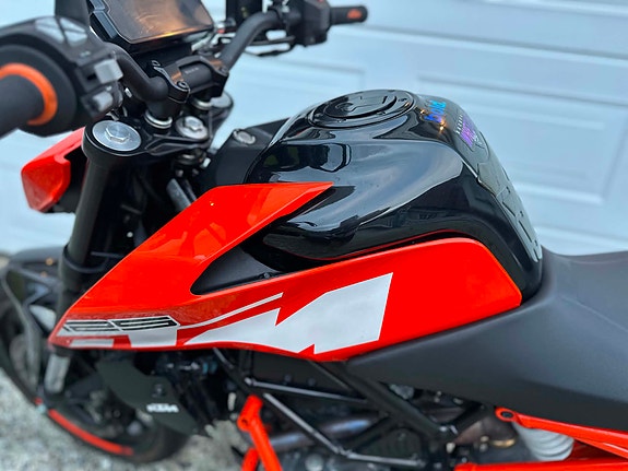 KTM 125 Duke 5 of 11