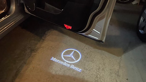 Mercedes-Benz C320 19 of 24