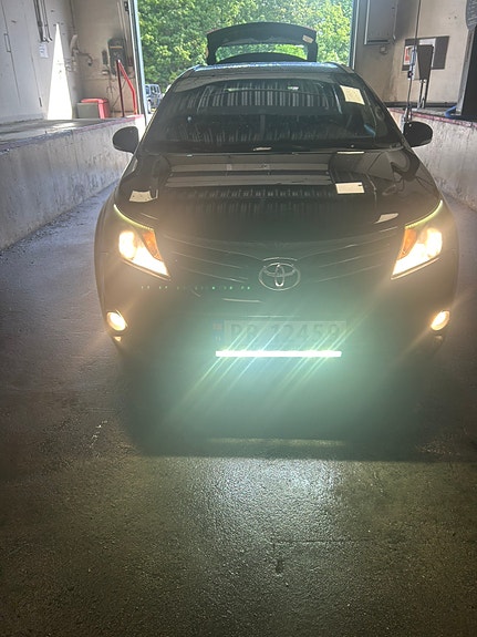 Toyota Avensis 2 of 30