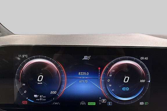 Mercedes-Benz EQA350 15 of 19