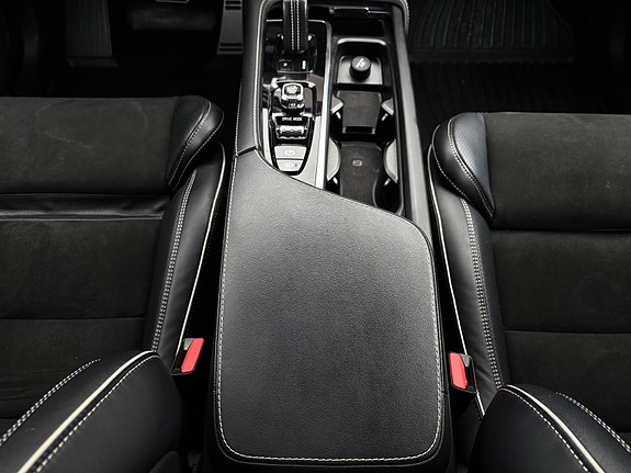 Volvo XC90 19 of 30