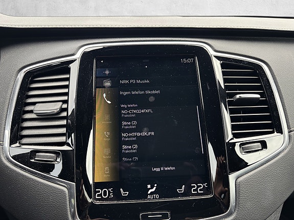 Volvo XC90 22 of 30
