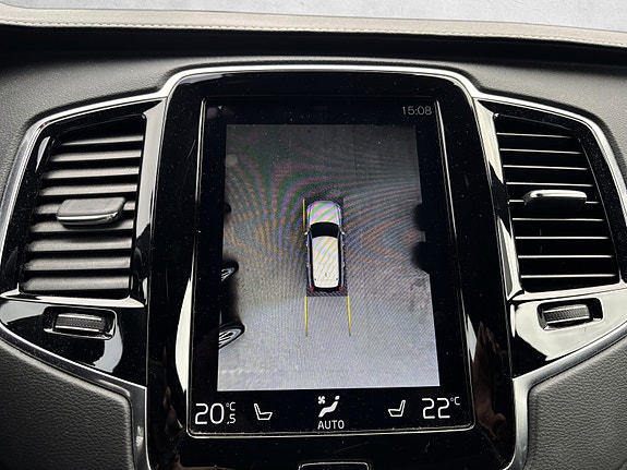 Volvo XC90 29 of 30