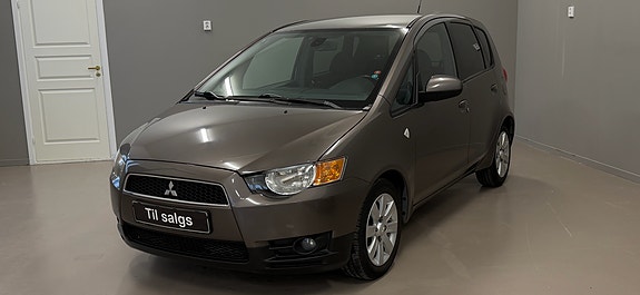 Mitsubishi Colt 2 of 15