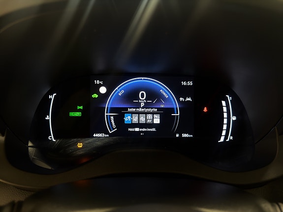 Toyota Yaris 16 of 26