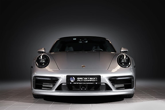 Porsche 911 6 of 30