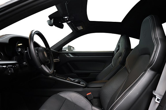 Porsche 911 20 of 30
