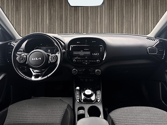 Kia e-Soul 6 of 9