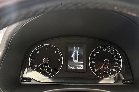 Volkswagen Caddy 13 of 22