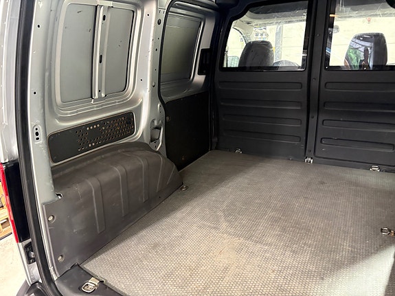 Volkswagen Caddy 21 of 22