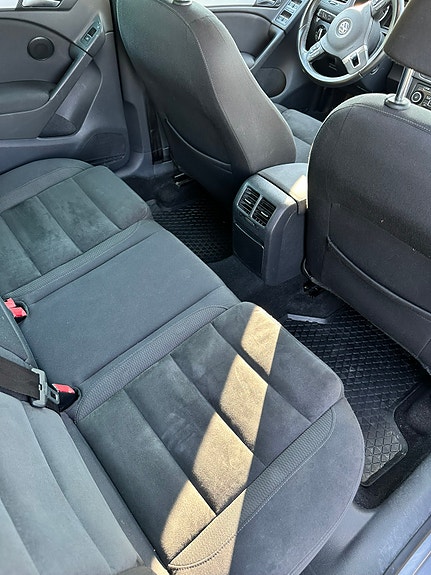 Volkswagen Golf VI 10 of 12