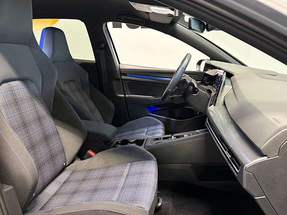 Volkswagen Golf 7 of 24
