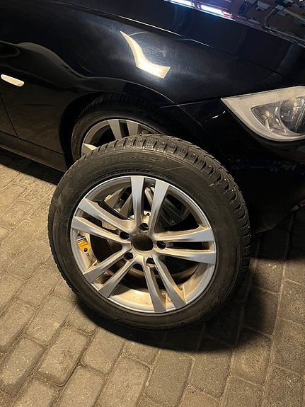 BMW 318d 22 of 26
