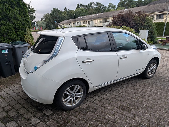 Nissan Leaf 2 of 20