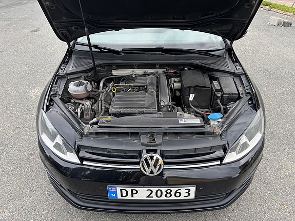 Volkswagen Golf VII 20 of 25