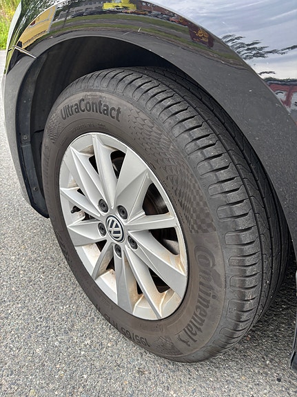 Volkswagen Golf VII 11 of 25