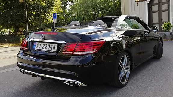Mercedes-Benz E200 12 of 24