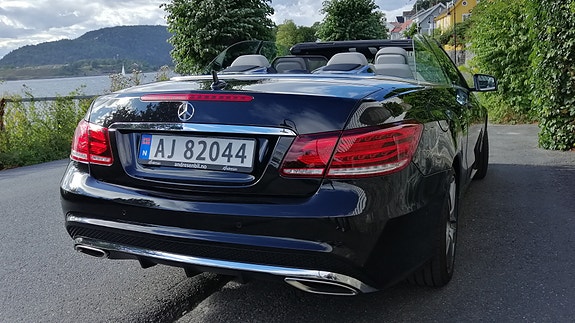 Mercedes-Benz E200 5 of 24