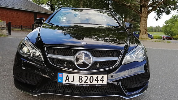 Mercedes-Benz E200 8 of 24
