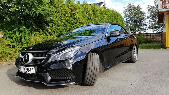 Mercedes-Benz E200 16 of 24