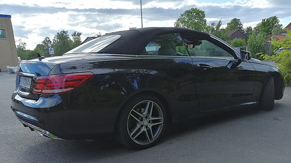 Mercedes-Benz E200 9 of 24