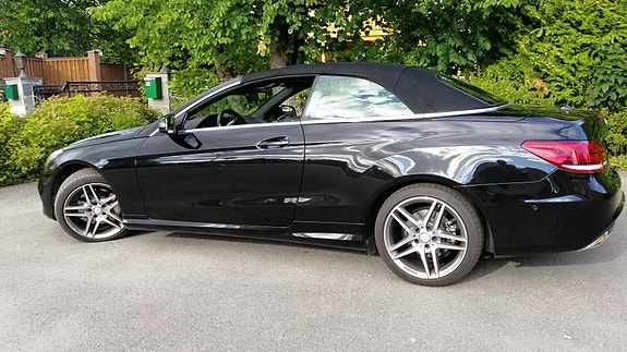 Mercedes-Benz E200 10 of 24