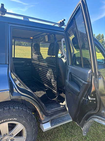 Mitsubishi Pajero 13 of 28
