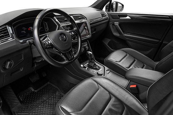 Volkswagen Tiguan 15 of 30