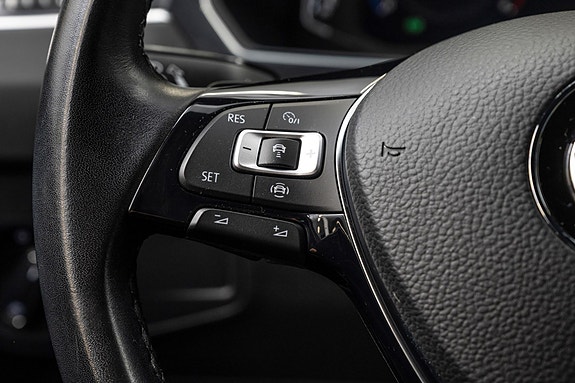 Volkswagen Tiguan 27 of 30
